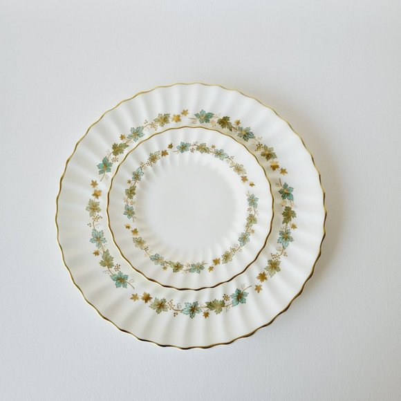 Royal Doulton Piedmont Dinner & Bread Plate Set, Green Gold Leaves Swirl Rim VTG - Picture 1 of 14